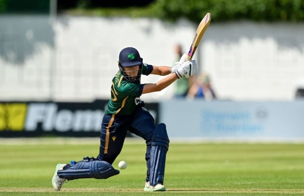 Gaby Lewis (IRE) Gaby Lewis (IRE)