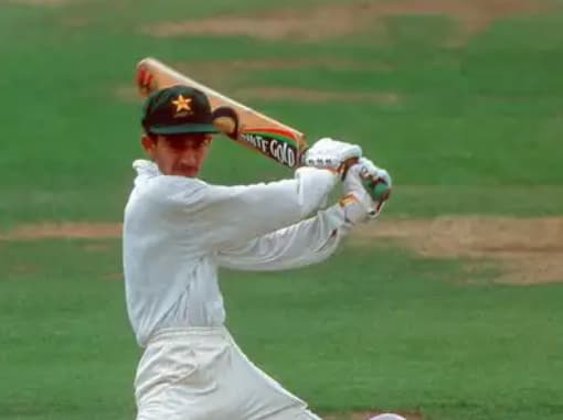 Youngest Cricketers in Test Youngest Cricketers in test - Hasan Raza