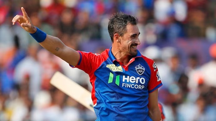Mitchell Starc (Bowler)